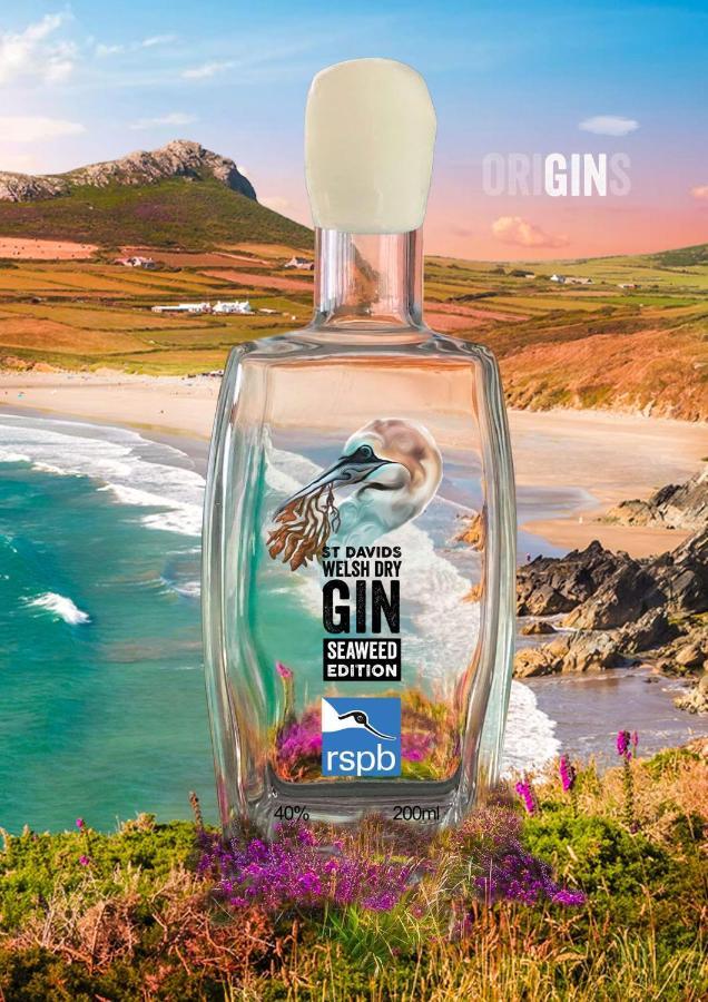 St Davids Gin & Kitchen - The Cathedral Villas Extérieur photo
