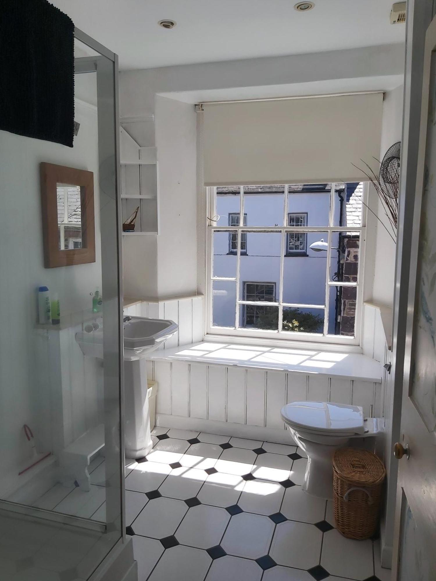 St Davids Gin & Kitchen - The Cathedral Villas Extérieur photo