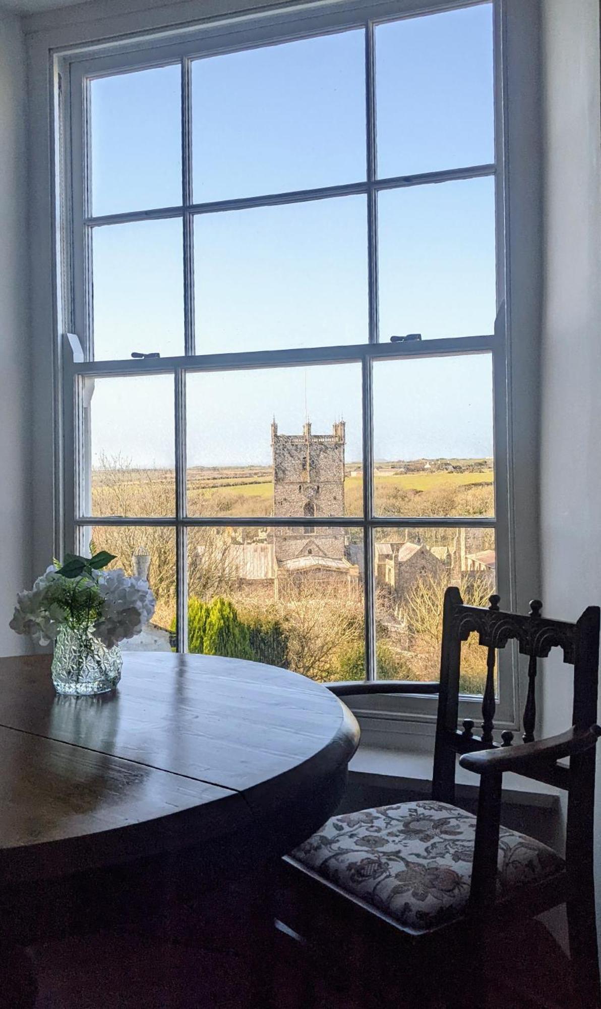 St Davids Gin & Kitchen - The Cathedral Villas Chambre photo